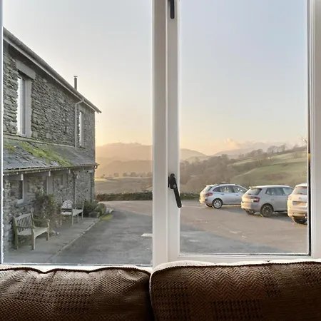 5 Bed In Ambleside Oc-Lr176 *