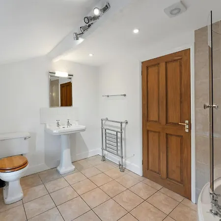 5 Bed In Ambleside Oc-Lr176 *