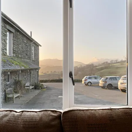 5 Bed In Ambleside Oc-Lr176 Holiday home
