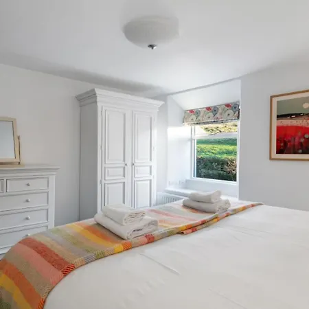 5 Bed In Ambleside Oc-Lr176 Holiday home