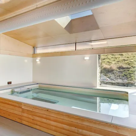 5 Bed In Ambleside Oc-Lr176 Holiday home *